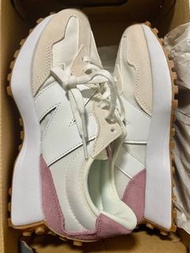 [EXCLUSIVE] New Balance 327 - Women (Pink)