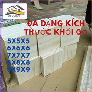 Natural cube-shaped wooden blocks, surface-treated square wooden blocks, wooden blocks used to decor