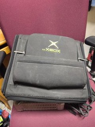 Xbox 遊戲機連手掣及配件