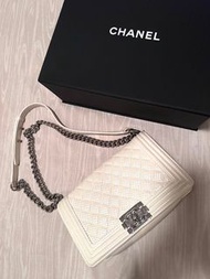 Chanel boy white boychanel 白色