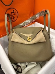 Hermes Lindy 26 8q新色馬爾法米