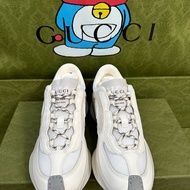Gucci鞋