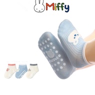 Set of 3 pairs of anti-slip socks for babies with soft rubber padding to the floor, short socks for 