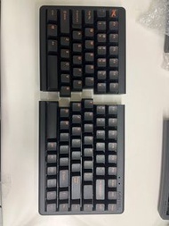 MD770 黑橘色 茶軸