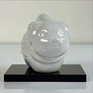 White Akita Dog Statue Carved Plum Blossom Set