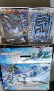 Bandai PG 1/60 PERFECT STRIKE GUNDAM