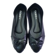 รองเท้าคัทชู ไซส์ใหญ่ 41 42 43 44 45 หนังหุ้มส้น ส้นแบน BigSize รองเท้าผู้หญิง แฟชั่น