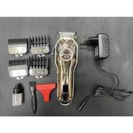 KEMEI KM-1986 ปัตตาเลี่ยนตัดผมไร้สาย มีจอ LED (พร้อมส่ง)