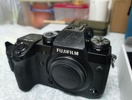 Fujifilm X-H1 带把。