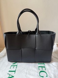 BV Arco Tote - Small size