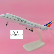 Philippines AIRLINES Model Premium Boeing B747 20cm Ratio (With Wheels)