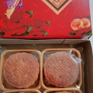 Kue Bulan Mooncake Pontianak Tausa Telor merk "LONG"
