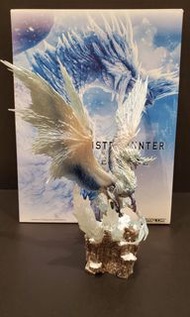 PS 4 Monster hunter 冰咒龍