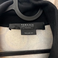 Versace滿版黑標外套