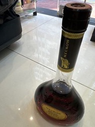 Meukow  cocnac墨高金豹