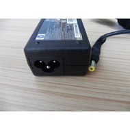 Laptop Charger AdapterOriginal hp 510, Prasario C300 C500 C700, Output: 18.5v-3.5A