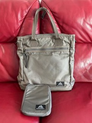 New GREGORY covert tote bag with matching wallet holder, Special KOR Edition, made of durable DuPont