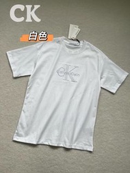 全新Calvin Klein 寬鬆版情侶T恤圓領短袖男裝大刺繡標Calvin Klein T恤Calvin Klein  tee Calvin Klein T-shirt  ck tee ck tee