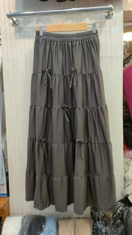 rok tingkat pita//rok tingkat hitam//rok pita korean style//rok tingkat susun//rok pita korea