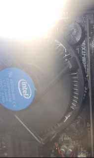 極罕有i5-8400 itx 細型 電腦