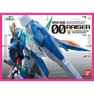 READY STOCK BANDAI PG 1/60 00 RAISER