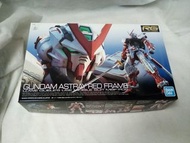 RG Gundam ASTRAY RED FRAME MBF-P02 LOWE GUELE'S 紅迷惘異端高達 Mobile Suit Gundam 機動戰士 高達 Bandai 1/144 (19)