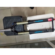 X-FUSION USED FORK 27.5 TAPPERED 15X100MM 3 WEEKS USAGE ONLY TIP TOP CONDITION. BOUGHT NEW AT RM2898