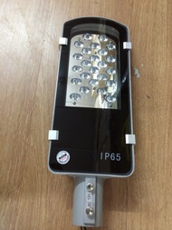 โคมไฟถนน LED 12v 220v  IP65 แสงสีขาว โคมอลูมิเนียม กันน้ำ 12w 24w 30w 40w 50w