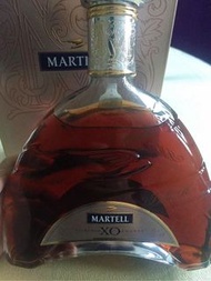 回收洋酒 馬爹利 Martell 拱橋 藍帶 XO 名仕 VSOP 凱旋 尚選 至尊 白蘭地收購 洋酒回收 軒尼詩 Hennessy 人頭馬 Rémy Martin 卡慕 Camus 豪達 Otard