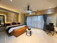 Rumah  m² dengan 1 bilik tidur dan 1 bilik mandi peribadi di Rajarhat (Deer Room near CCU Airport,CC