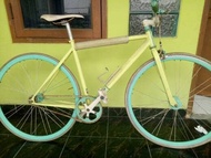 sepeda fixie united bekas