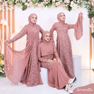 Jual Special Bridesmaids Couple Series by Isa Hijab Diskon