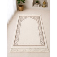AYDIN Turkish Luxury Velvet Islamic Prayer Mat – altra Soft Janamaz with Tassels size besar pada sta