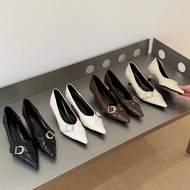 TT Pointed Toe Shoes Women Metal Buckle Shoes All-Match Classy Shoes