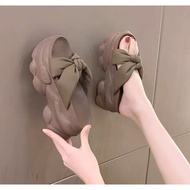 DÉP BÁNH MÌ QUAI CHÉO DÒNG HÀNG SIÊU XỊN B115