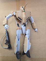 Bandai Macross VF-1J 1/72