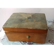 多能士 Thorens Thorens 音樂盒 瑞士製 (純收藏,不能使用) Made in Switzerland Swiss
