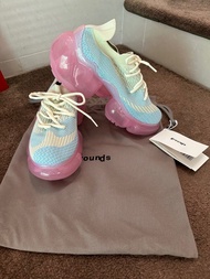 全新Grounds ， 38 size, 無鞋盒有鞋袋