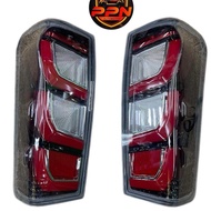 ไฟท้าย ไฟท้ายแต่ง isuzu dmax ปี2012-2019 ลายปี2024 มี2สี สีแดง และ สี สโมค