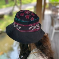 bucket hat / topi nelayan pria wanita tenun lurik etnik by dklasik - merah hijau