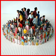 Model Diorama People Figure Miniature Painted Plastic Human Architectural Building Model