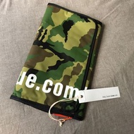 全新IZZUE 迷彩旅行萬用包