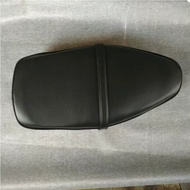 Vespa Aquila peer long seat for Smallframe
