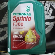 Petronas sprinta f300 20w-40 4T engine oil minyak hitam