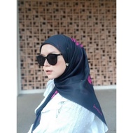 Baniescoop adeline black square hijab/