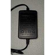 5 Volt 2 Ampere Adapter