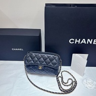 [小禎推薦］🏆Chanel Woc發財包 新款，黑金荔枝皮 稀有款，小包內附純蠶絲Chanel logo大包