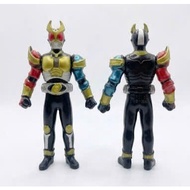 Kamen Rider OOO Trinity model, genuine Bandai plastic form, size 9cm