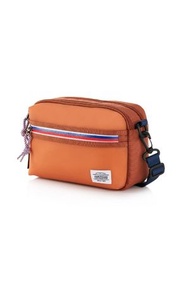 AMERICAN TOURISTER - BLAKE 斜揹袋 AS - 薑黃色