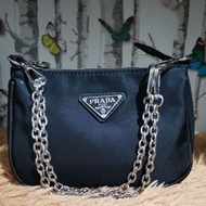 Nylon kili/shoulder bag (PRADA)